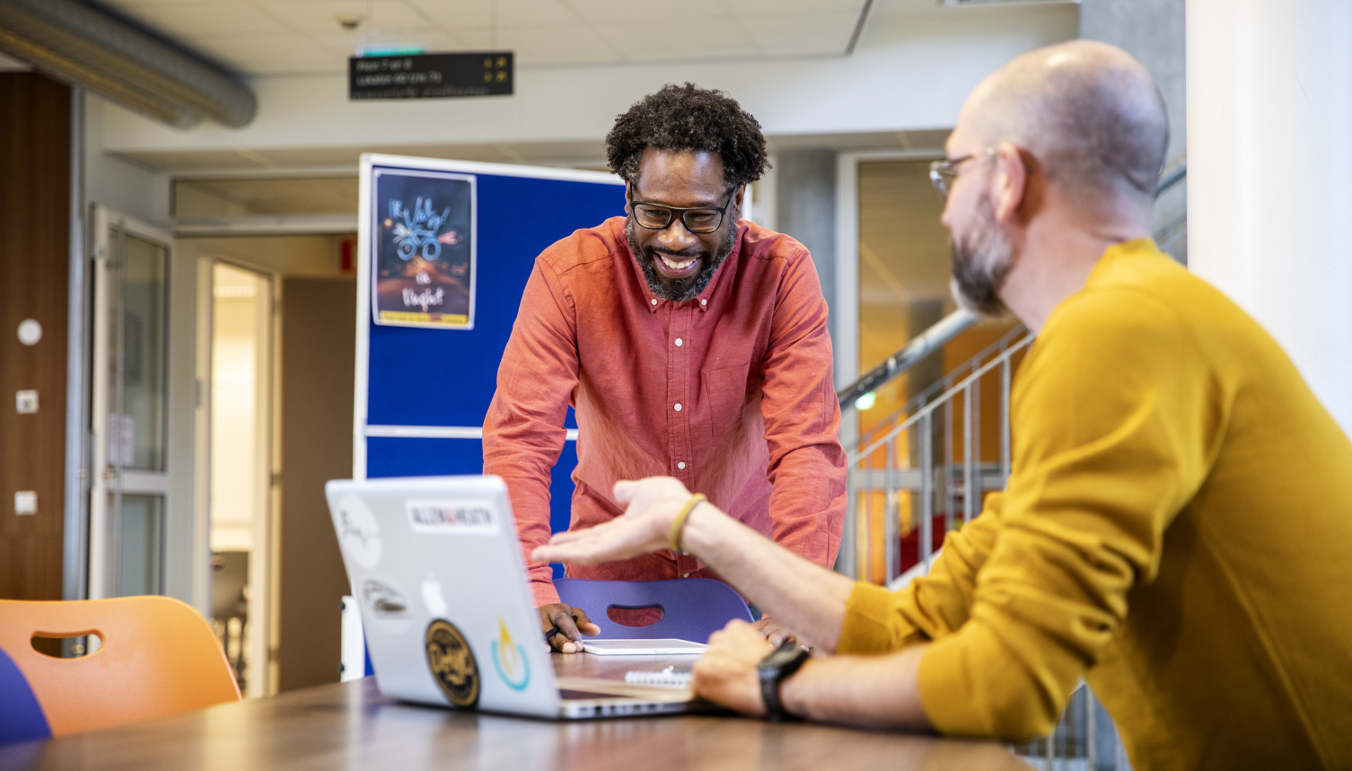 4030_fullimage_training en webinars