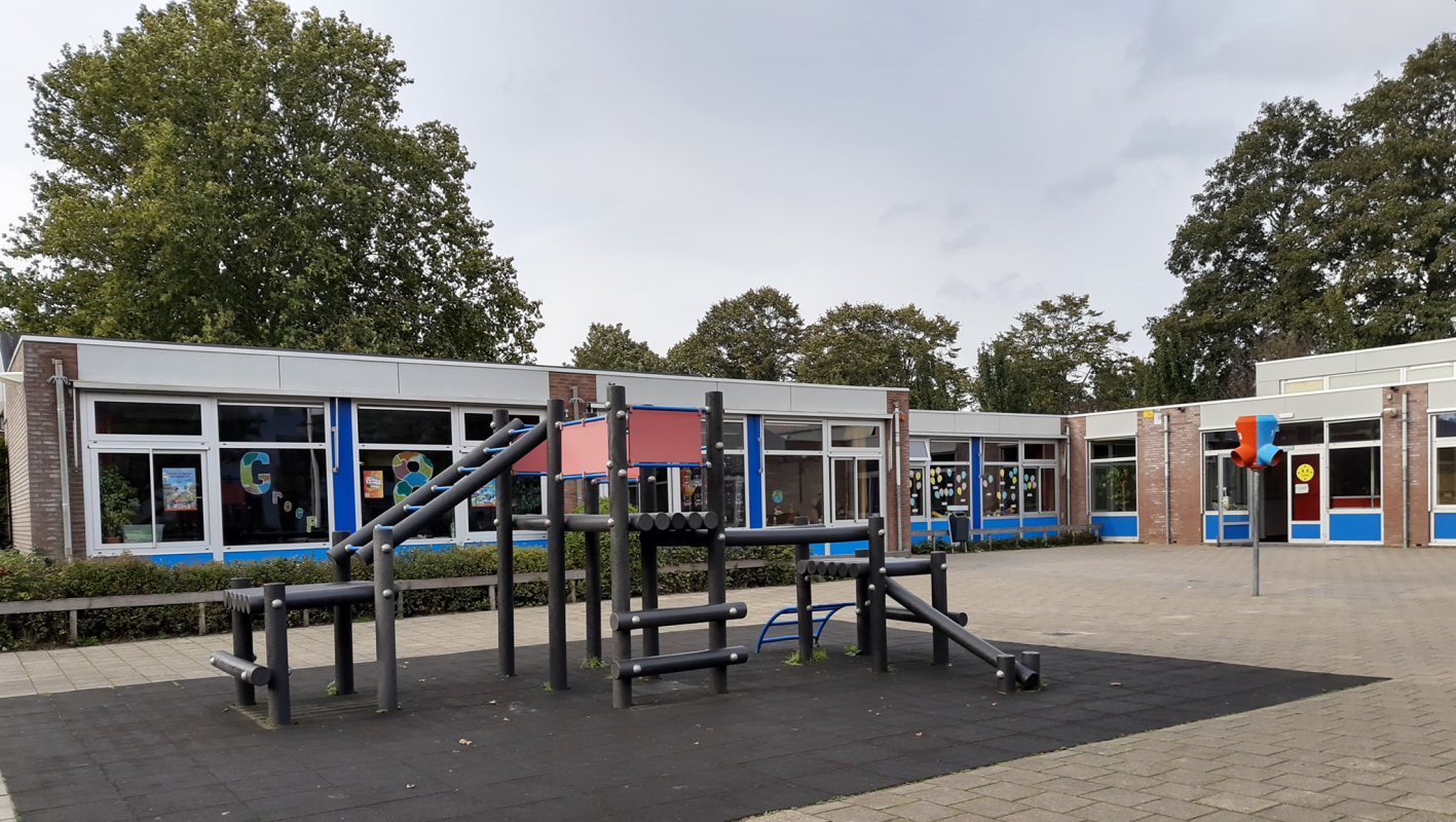 81ef1494-53c3-45eb-98a8-bf93cd45a6d0_Eben Haezer Woudrichem_1417x800_resize